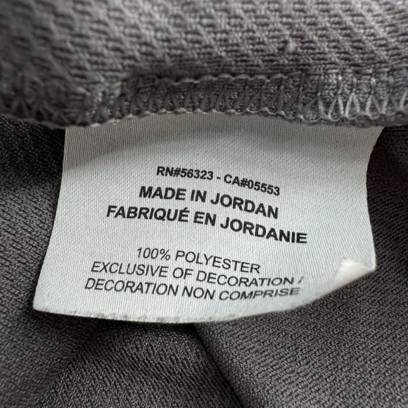 Nike Dri-FIT Gray Long Sleeve 1/4 Zip Pullover Athletic Top Women's Medium - Picture 5 of 6